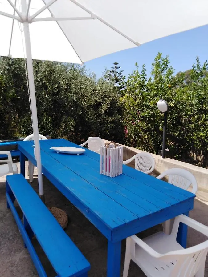 Villa Nuovo Aliru à Campofelice Di Roccella Hébergement de vacances