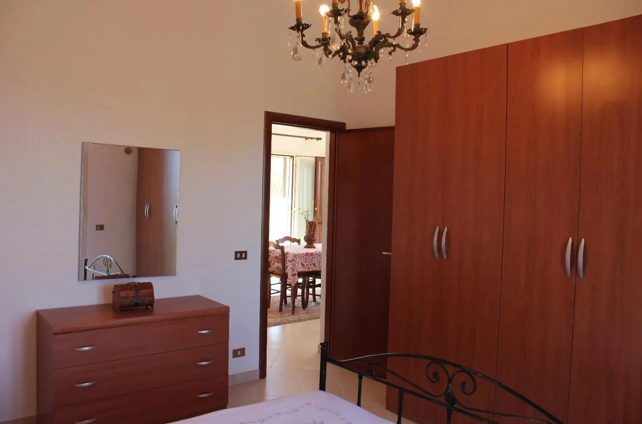 Hébergement de vacances Villa Nuovo Aliru à Campofelice Di Roccella